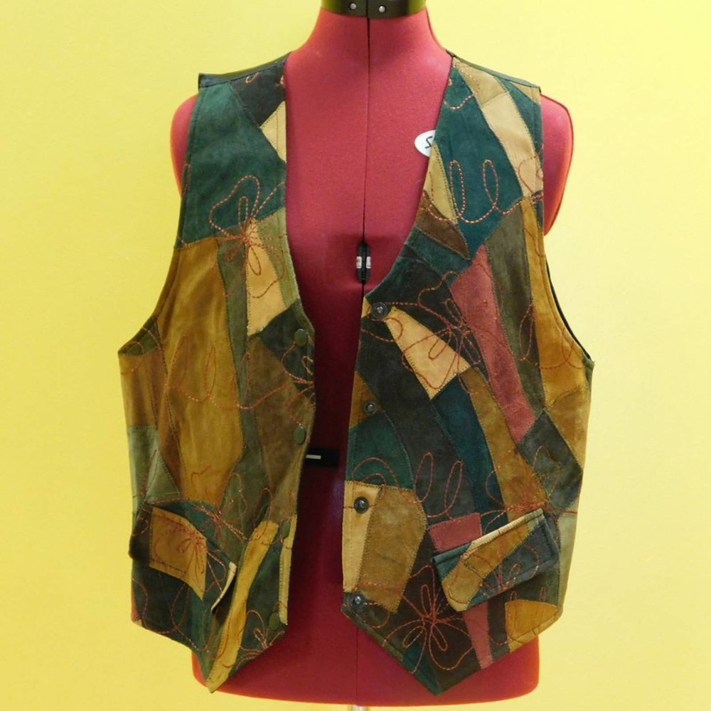 Vintage 80's Minti Mode 100% Leather Patchwork vest